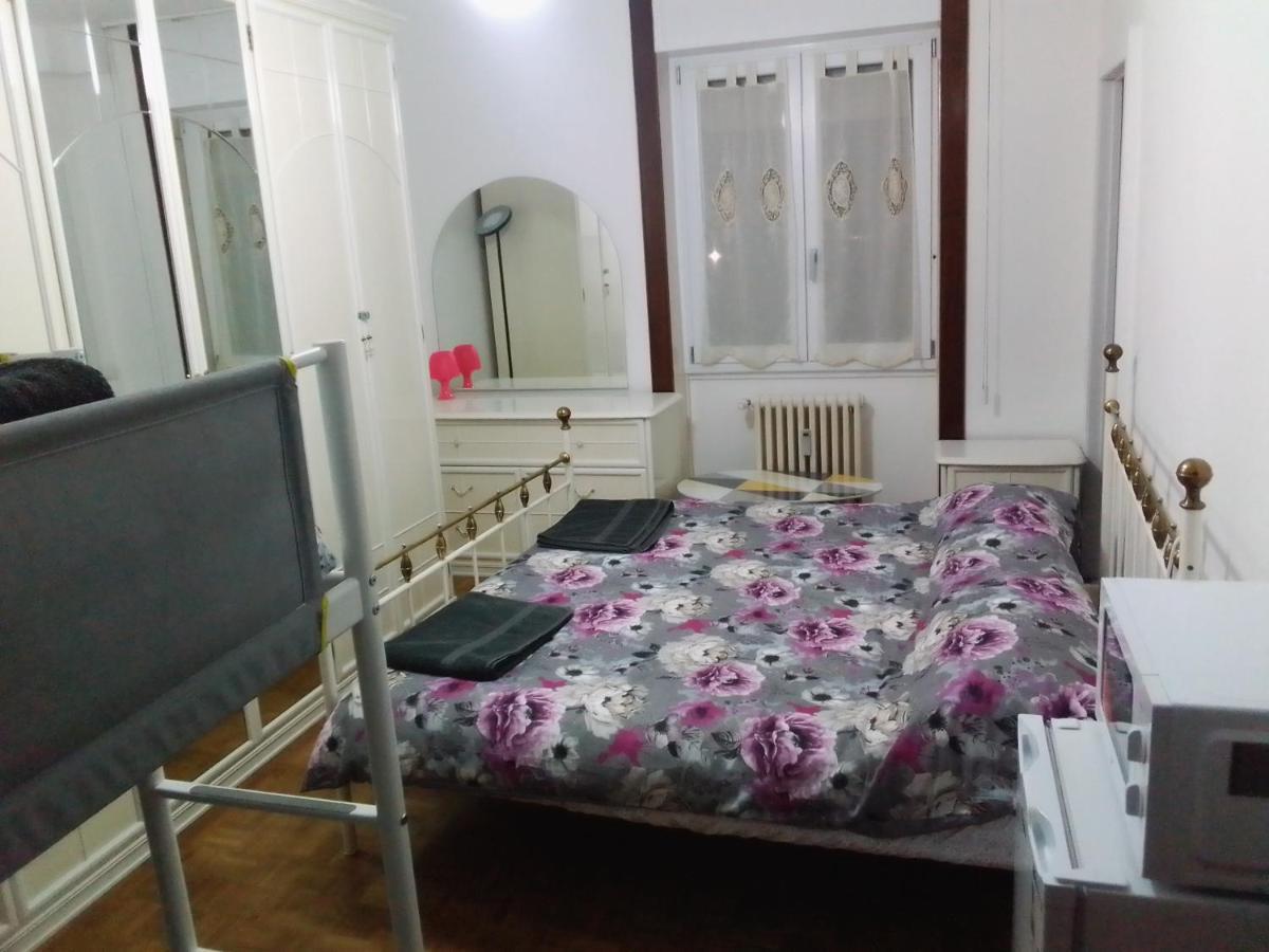 Gigli, Rooms Con Cucina In Comune E Terrazza Milan Bagian luar foto