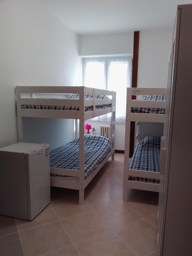 Gigli, Rooms Con Cucina In Comune E Terrazza Milan Bagian luar foto