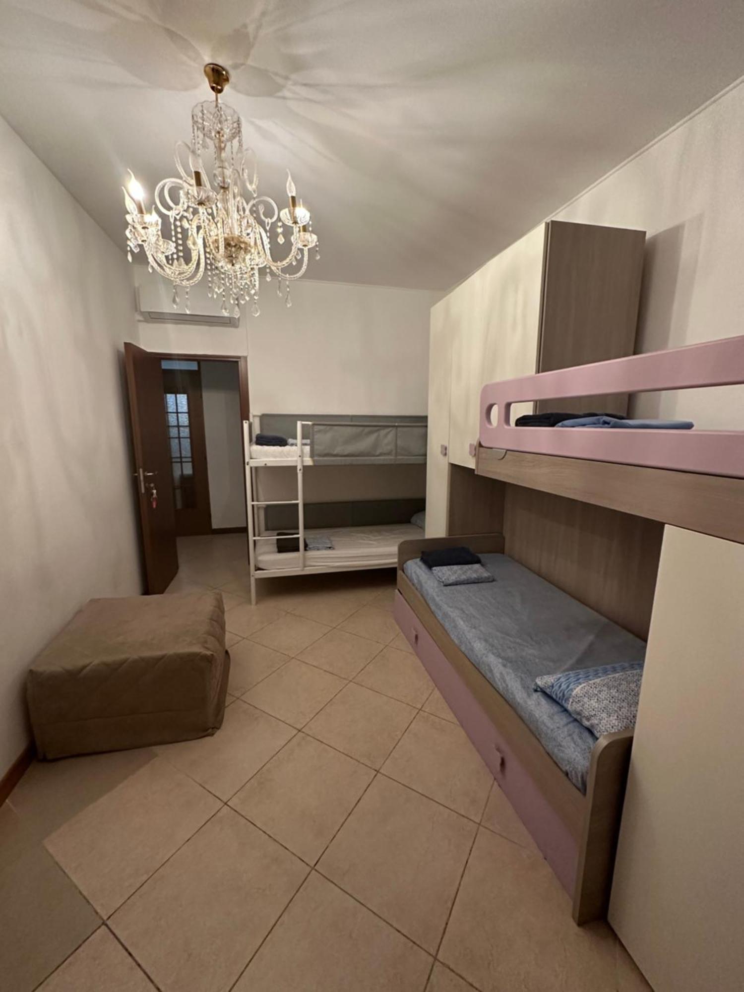 Gigli, Rooms Con Cucina In Comune E Terrazza Milan Bagian luar foto