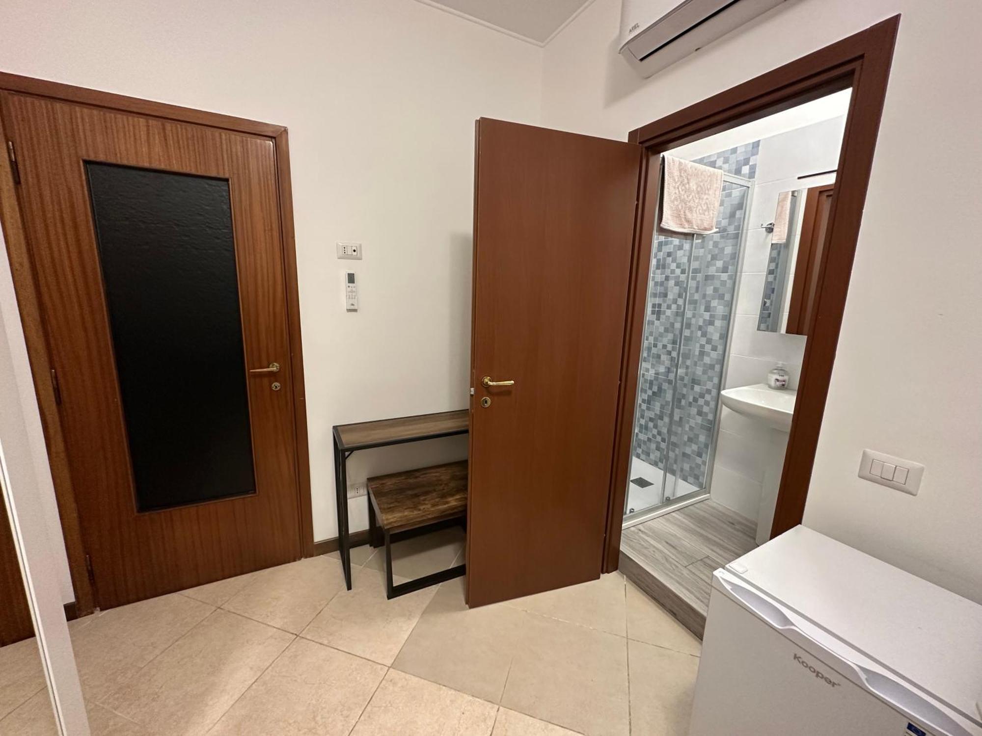 Gigli, Rooms Con Cucina In Comune E Terrazza Milan Bagian luar foto